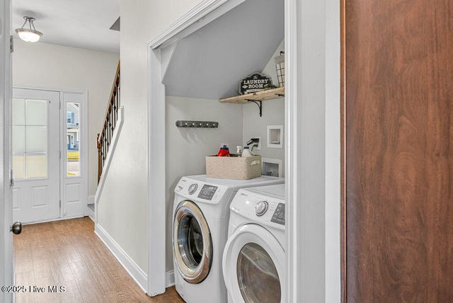 218 Maidstone Drive, Richlands, NC 28574