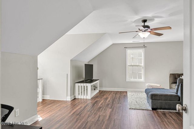 218 Maidstone Drive, Richlands, NC 28574