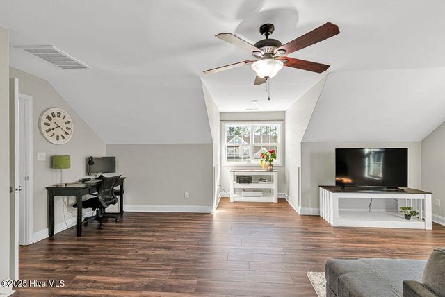 218 Maidstone Drive, Richlands, NC 28574