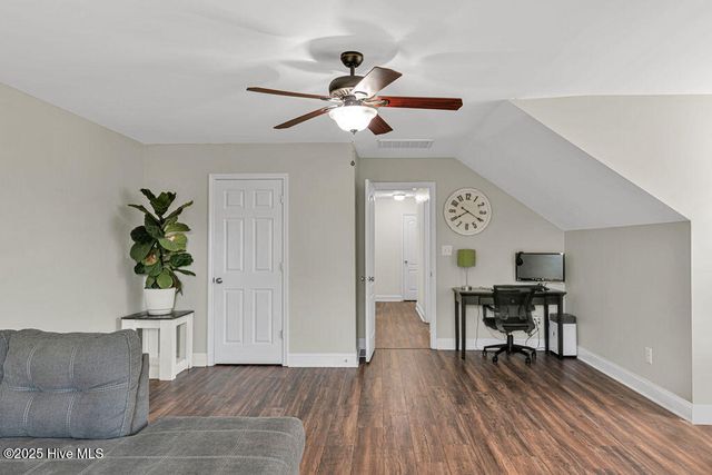 218 Maidstone Drive, Richlands, NC 28574