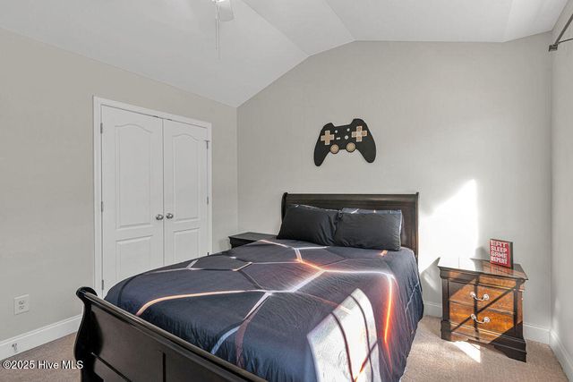 218 Maidstone Drive, Richlands, NC 28574