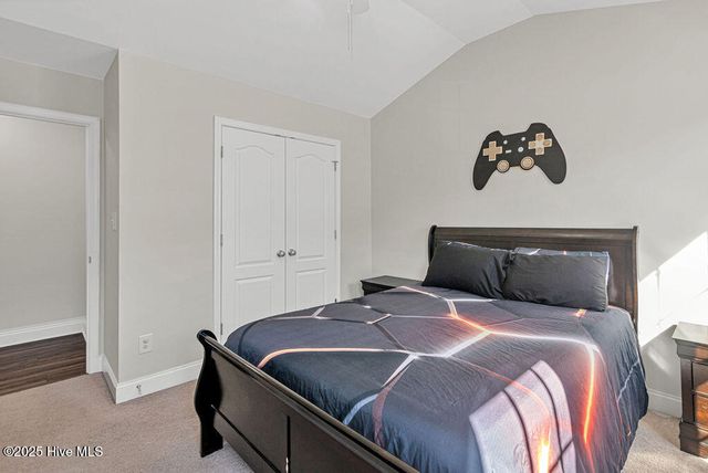 218 Maidstone Drive, Richlands, NC 28574