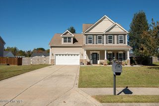 218 Maidstone Drive, Richlands, NC 28574