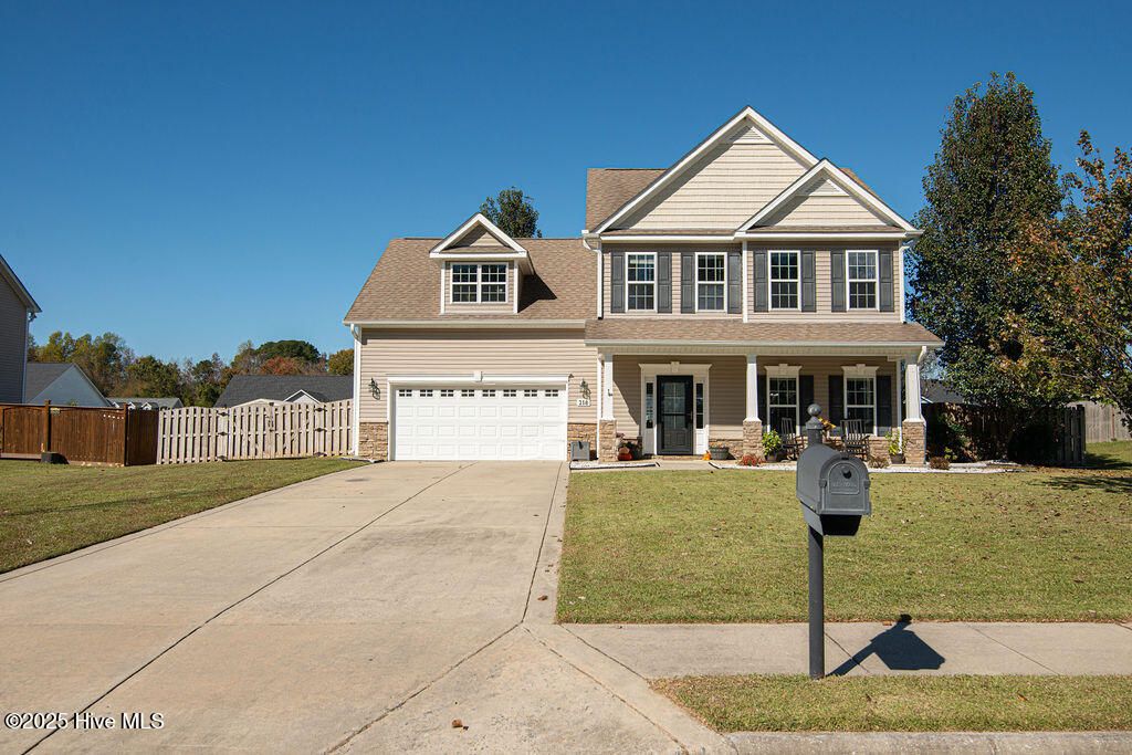 218 Maidstone Drive, Richlands, NC 28574