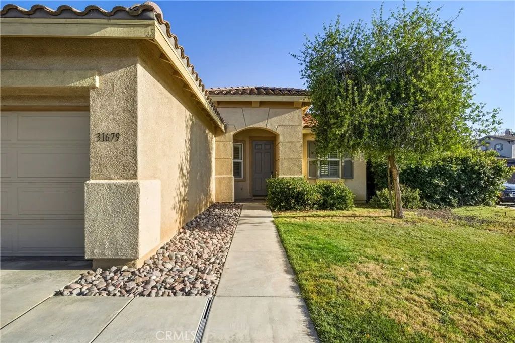 31679 Umbria, Winchester, CA 92596