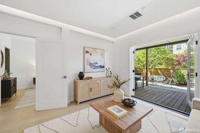 136 Parnassus Avenue 4, San Francisco, CA 94117