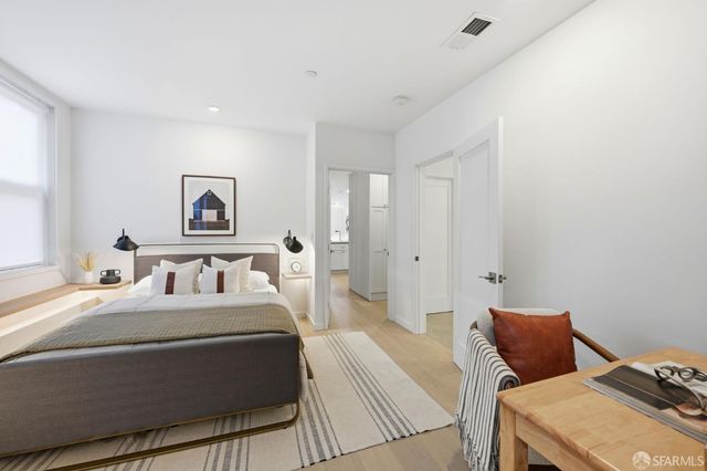 136 Parnassus Avenue 4, San Francisco, CA 94117
