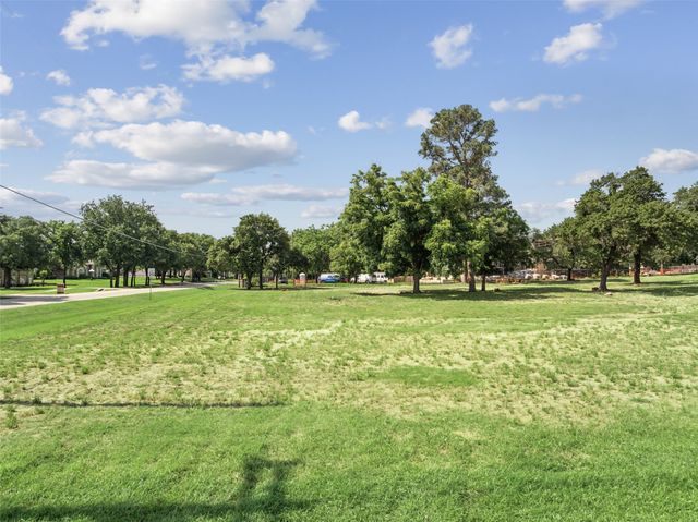 1099 Burney Lane, Southlake, TX 76092