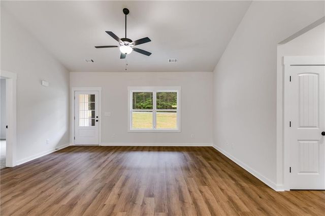 560 Coots Lake Road, Rockmart, GA 30153