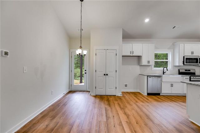 560 Coots Lake Road, Rockmart, GA 30153