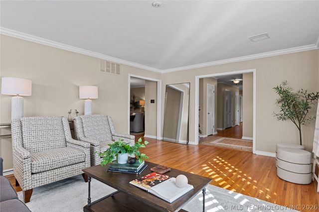 3707 E 47th Place, Tulsa, OK 74135