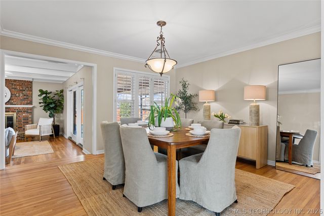 3707 E 47th Place, Tulsa, OK 74135