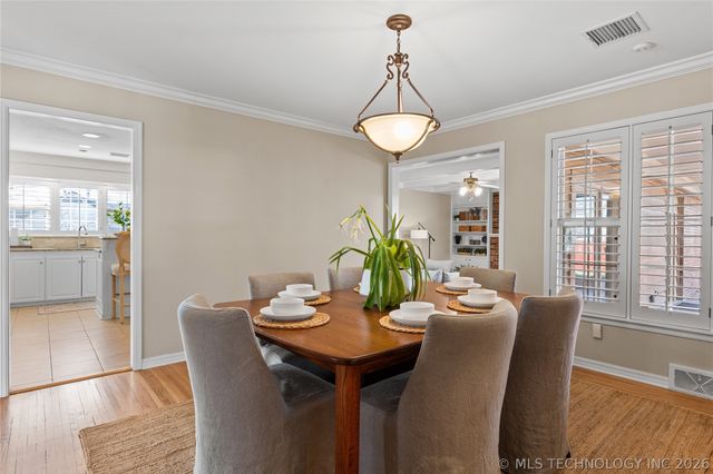 3707 E 47th Place, Tulsa, OK 74135