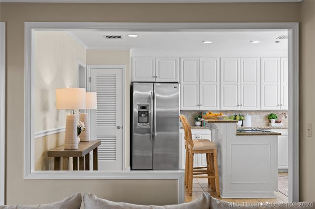 3707 E 47th Place, Tulsa, OK 74135