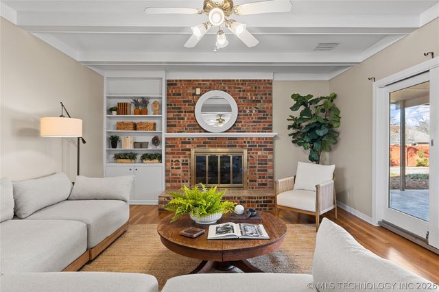 3707 E 47th Place, Tulsa, OK 74135