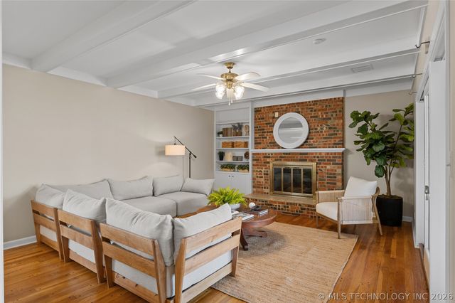 3707 E 47th Place, Tulsa, OK 74135