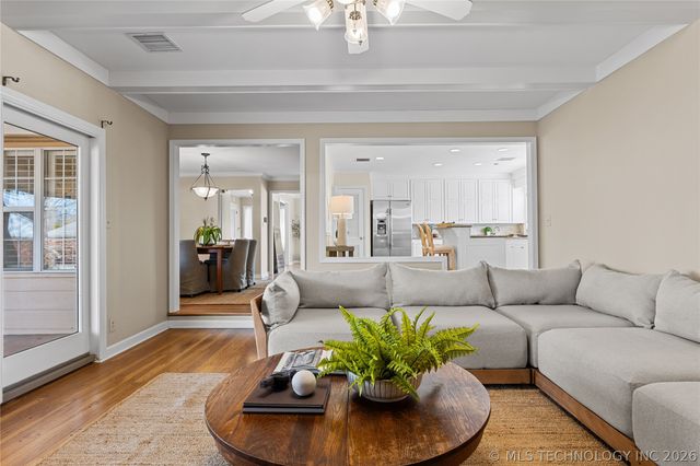 3707 E 47th Place, Tulsa, OK 74135