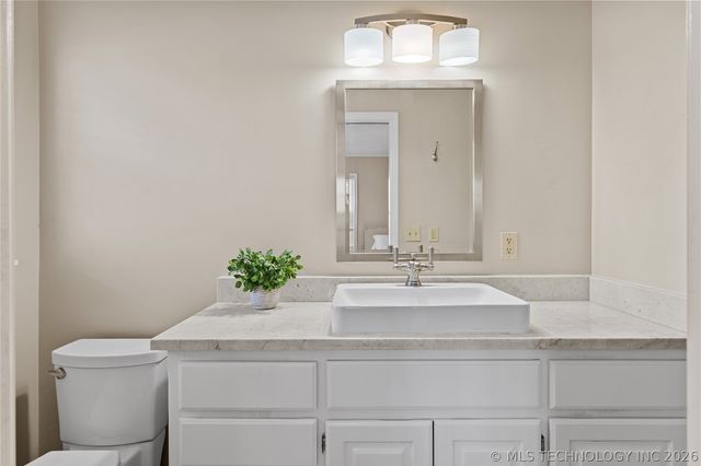 3707 E 47th Place, Tulsa, OK 74135