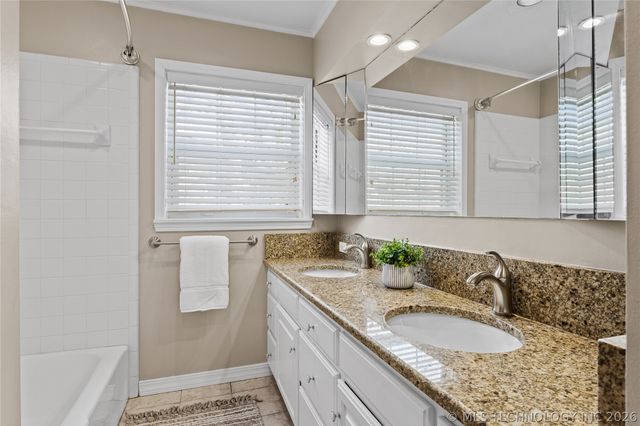 3707 E 47th Place, Tulsa, OK 74135