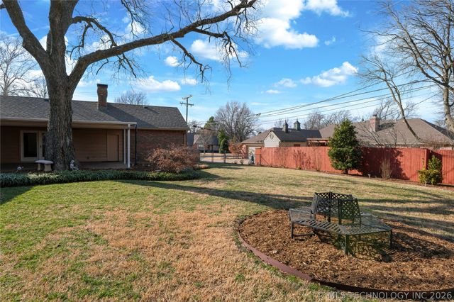 3707 E 47th Place, Tulsa, OK 74135