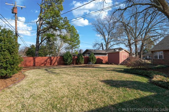 3707 E 47th Place, Tulsa, OK 74135