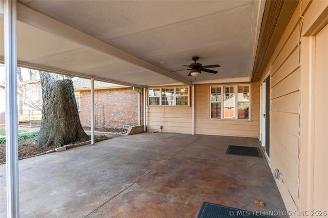 3707 E 47th Place, Tulsa, OK 74135