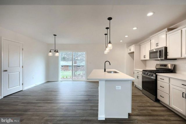 PIN OAK 5BR PLAN AT THE SEASONS, Dover, PA 17315