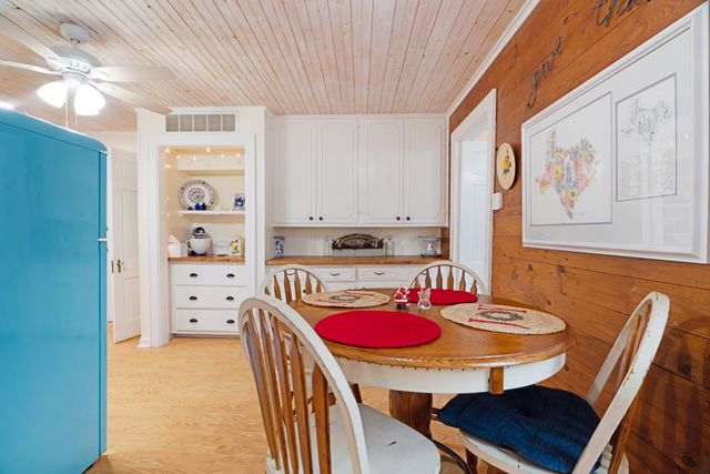 2257 Cleveland Street, Paris, TX 75460