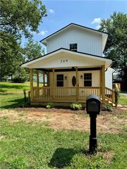 209 Allison Street, Reidsville, NC 27320