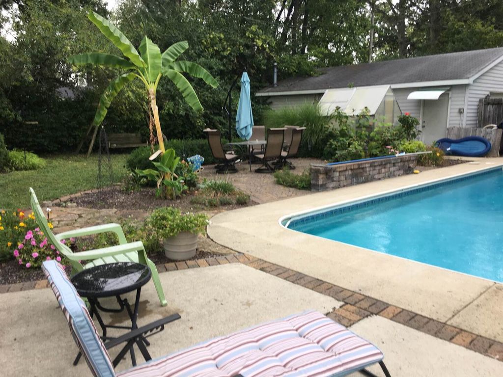 Image 16 of property listing at 821 E 6TH Street, Centralia, IL 62801