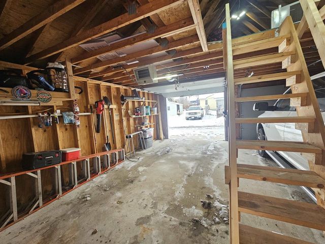 321 E Carroll Street, Portage, WI 53901