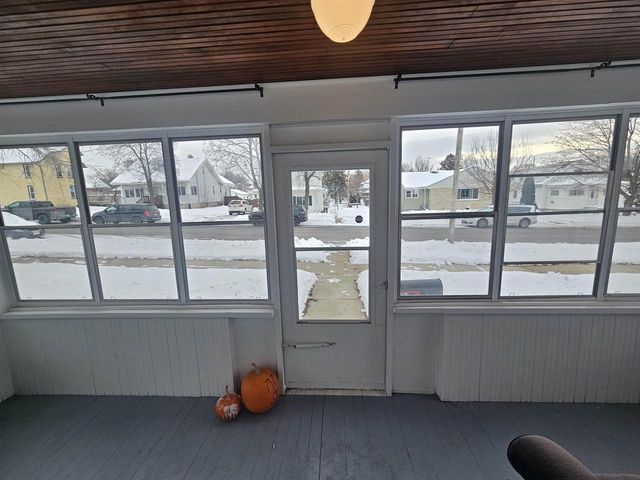 321 E Carroll Street, Portage, WI 53901