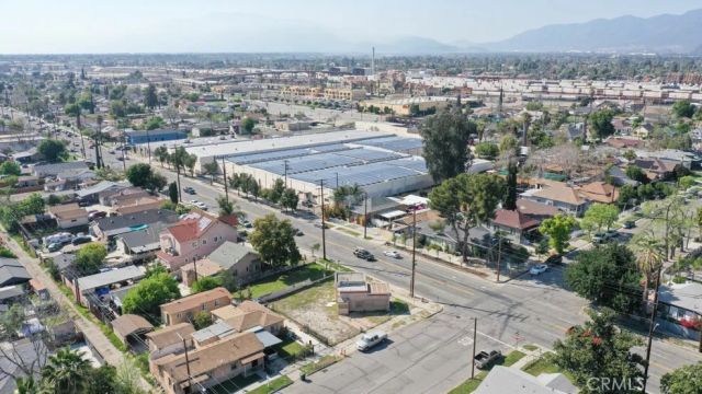 1003 W Rialto, San Bernardino, CA 92410