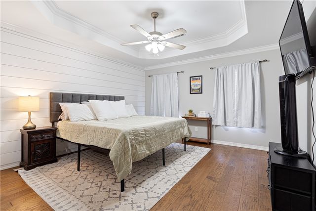 201 Halleck Coach Road, Centerton, AR 72719