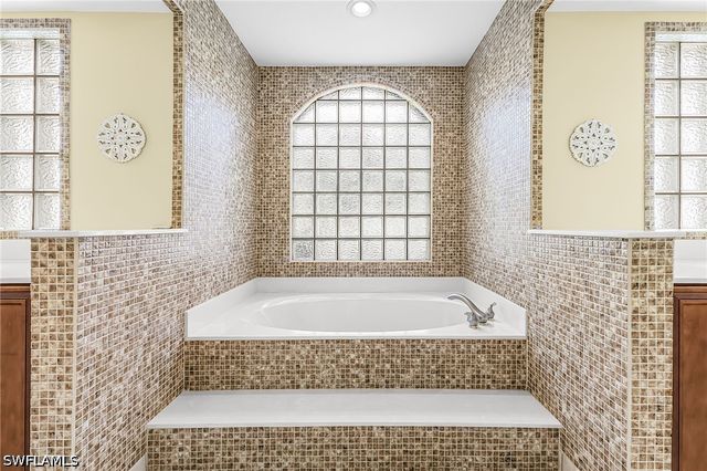 1415 Princess Sabal PT, Naples, FL 34119