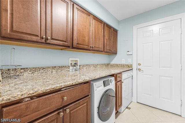 1415 Princess Sabal PT, Naples, FL 34119