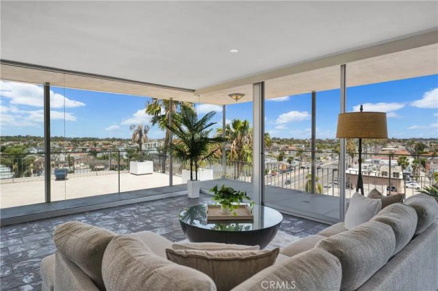 5400 E The Toledo 701, Long Beach, CA 90803