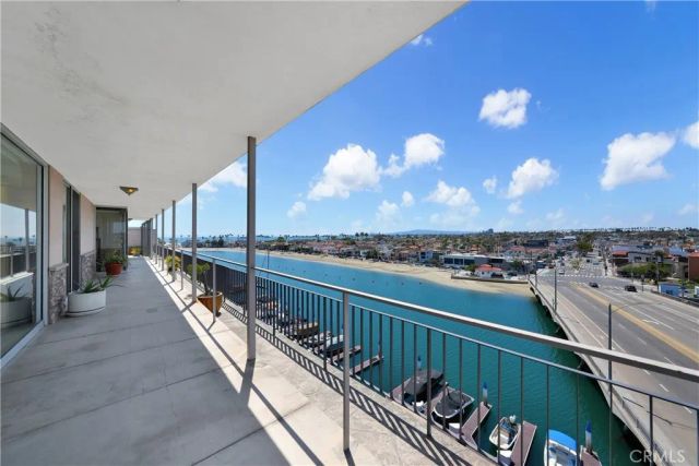5400 E The Toledo 701, Long Beach, CA 90803