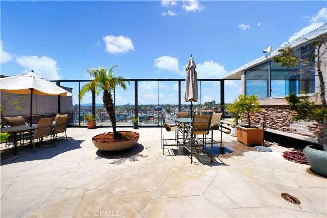 5400 E The Toledo 701, Long Beach, CA 90803