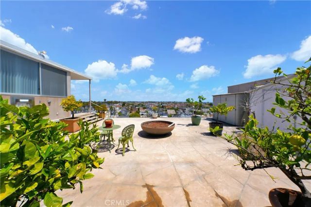 5400 E The Toledo 701, Long Beach, CA 90803