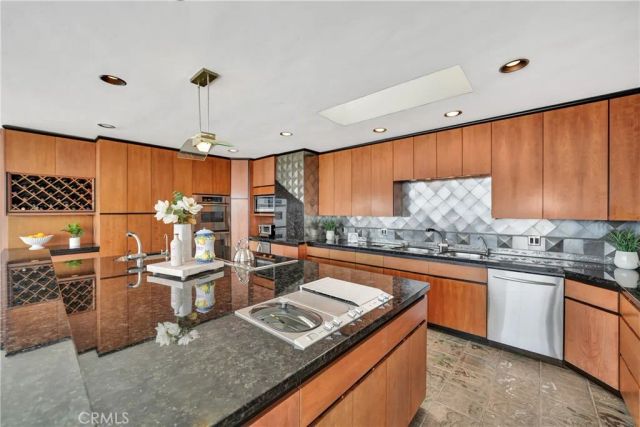 5400 E The Toledo 701, Long Beach, CA 90803