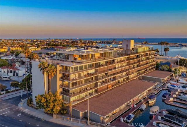 5400 E The Toledo 701, Long Beach, CA 90803