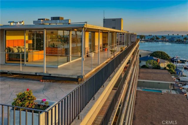 5400 E The Toledo 701, Long Beach, CA 90803