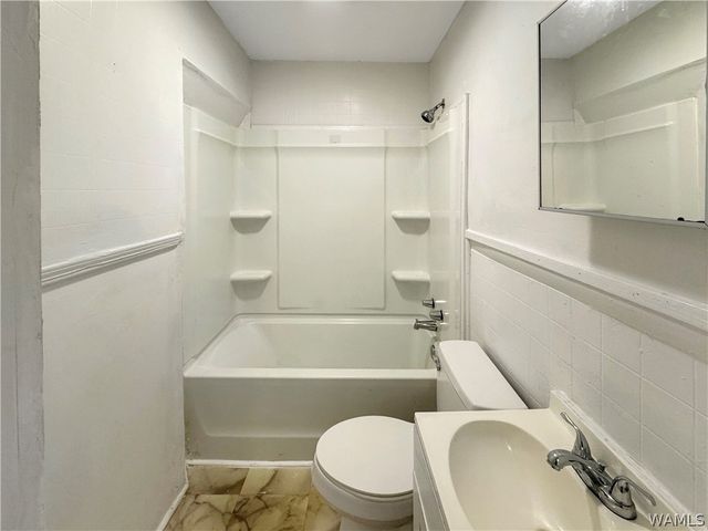 1021 38th, Tuscaloosa, AL 35401