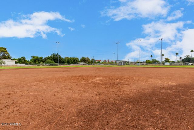 1610 S COLLEGE Avenue, Tempe, AZ 85281