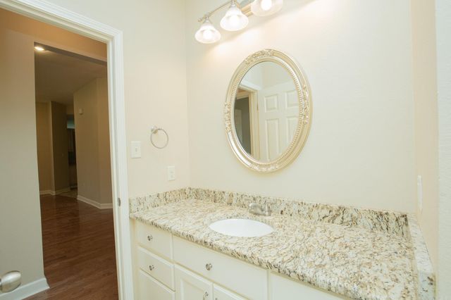 1090 Whispering Oak, Redfield, AR 72132