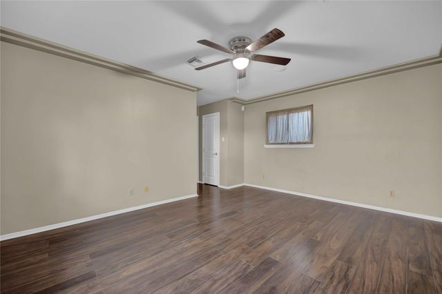 5902 Jim Street, Houston, TX 77092
