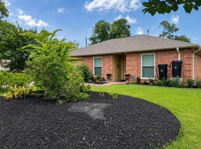 5902 Jim Street, Houston, TX 77092