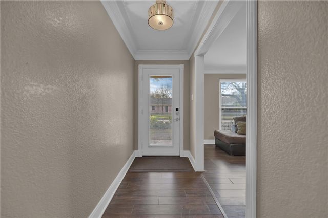 5902 Jim Street, Houston, TX 77092