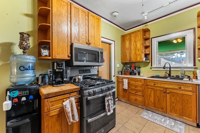 2664 Harrison Street, Davenport, IA 52806